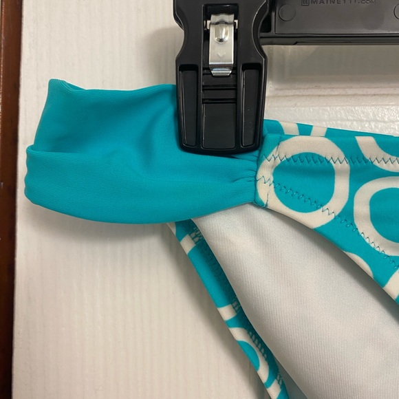 Victoria secret bikini size L - Picture 7 of 9